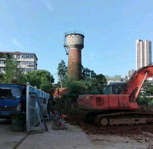 水塔拆除更加需要專業性